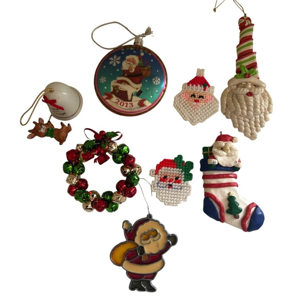Vintage Christmas Ornament/Magnet Bundle Assorted Designs Holiday Decor Set Of 8